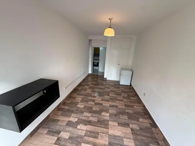 Departamento de 1 ambiente en venta en JURAMENTO