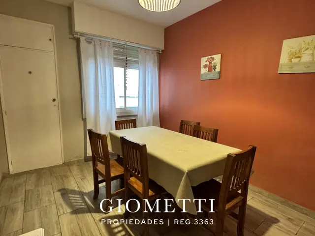 Departamento de 3 ambientes en venta en Plaza Colón