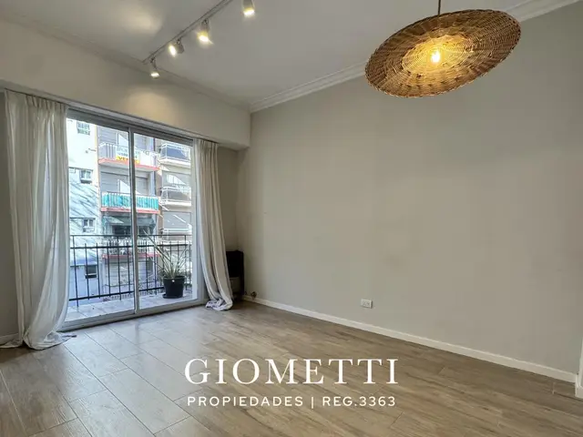 Departamento de 3 ambientes en venta en Área Centro