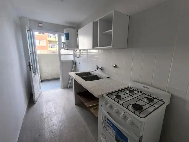 Departamento de 2 ambientes en alquiler en Centro