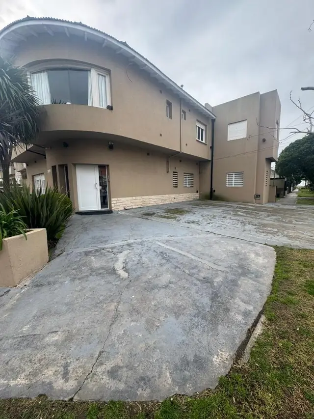 Departamento de 2 ambientes en venta en PARQUE LURO