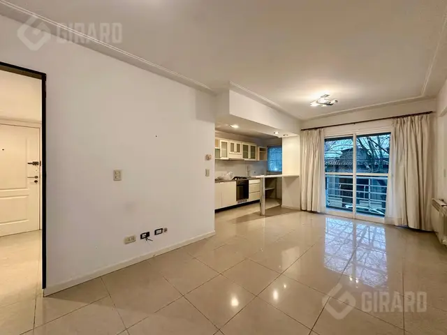 Departamento de 3 ambientes en venta en ESTACION TERMINAL (ALDREY)