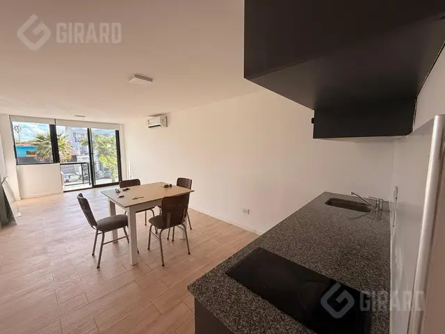 Departamento de 1 ambiente en venta en CONSTITUCION