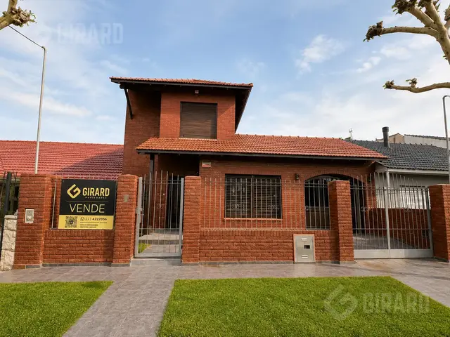 Casa de 4 ambientes en venta en COLINAS DE PERALTA RAMOS