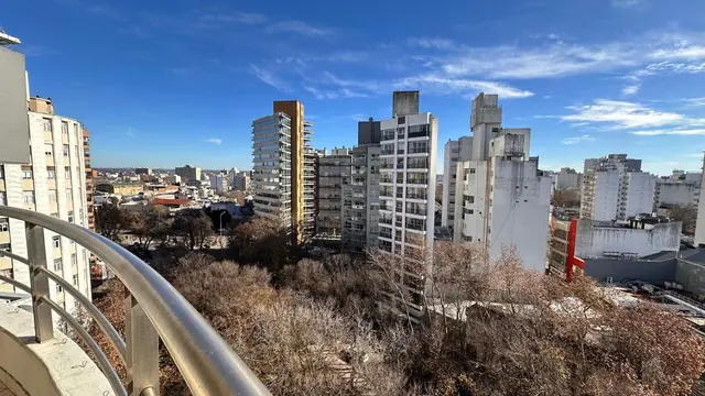 Departamento de 4 ambientes en alquiler en Centro