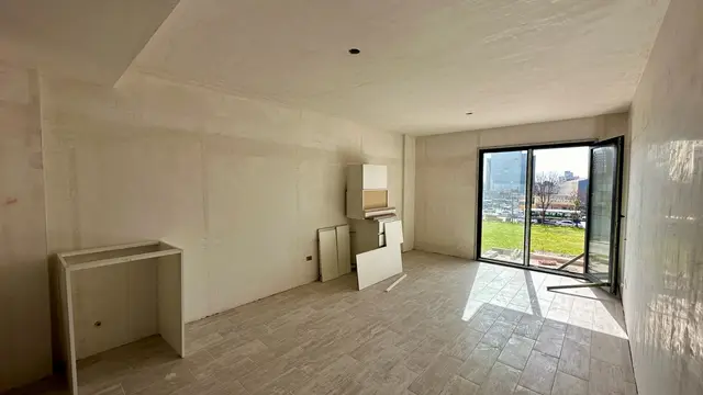 Departamento de 2 ambientes en venta en LAS AVENIDAS