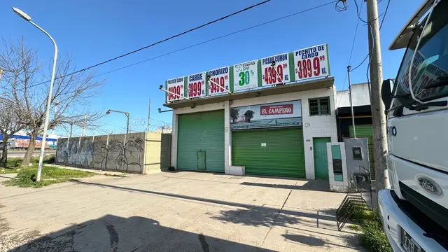 Local en venta en LOPEZ DE GOMARA