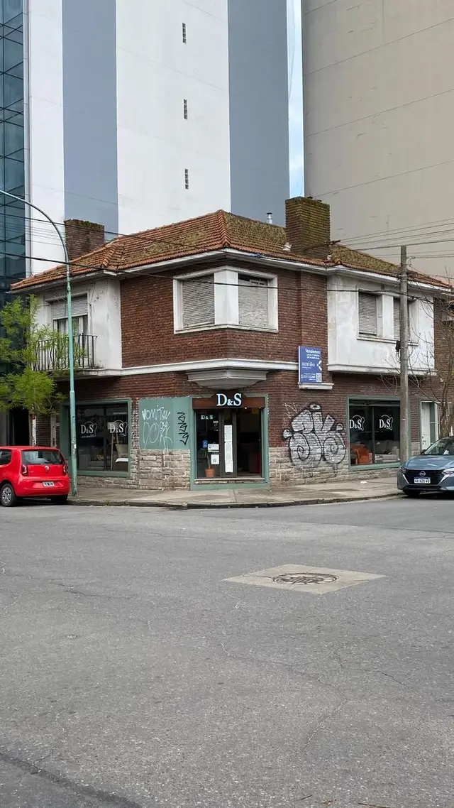 Local en venta en Área Centro