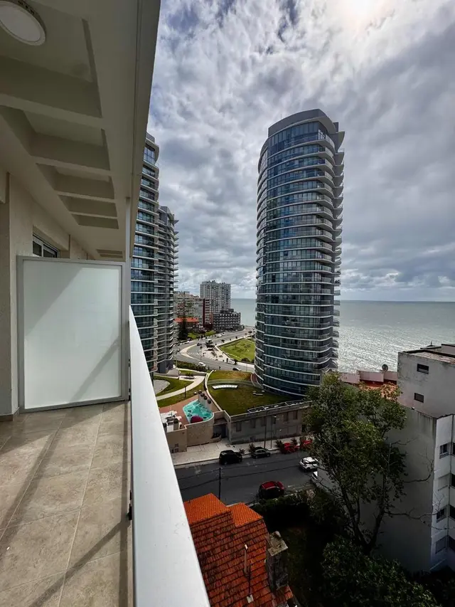 Departamento de 4 ambientes en venta en LOMAS DE STELLA MARIS