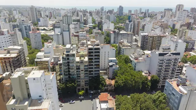 Departamento de 3 ambientes en venta en Centro