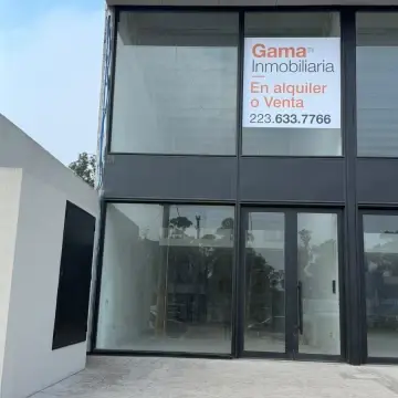Local en venta en LOS ACANTILADOS