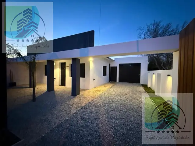 Casa de 3 ambientes en venta en LOS PINARES