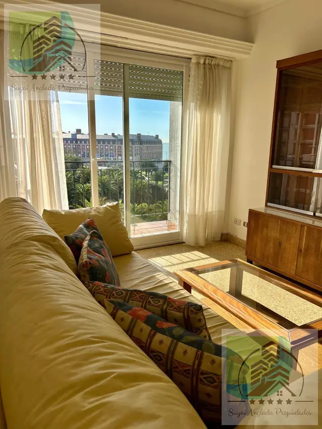 Departamento de 3 ambientes en venta en Centro