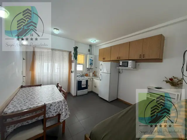 Departamento de 3 ambientes en venta en Centro