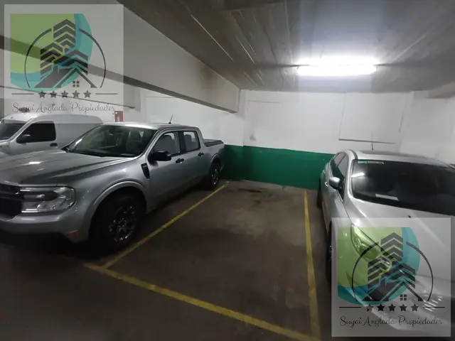 Cochera en venta en Plaza Colón