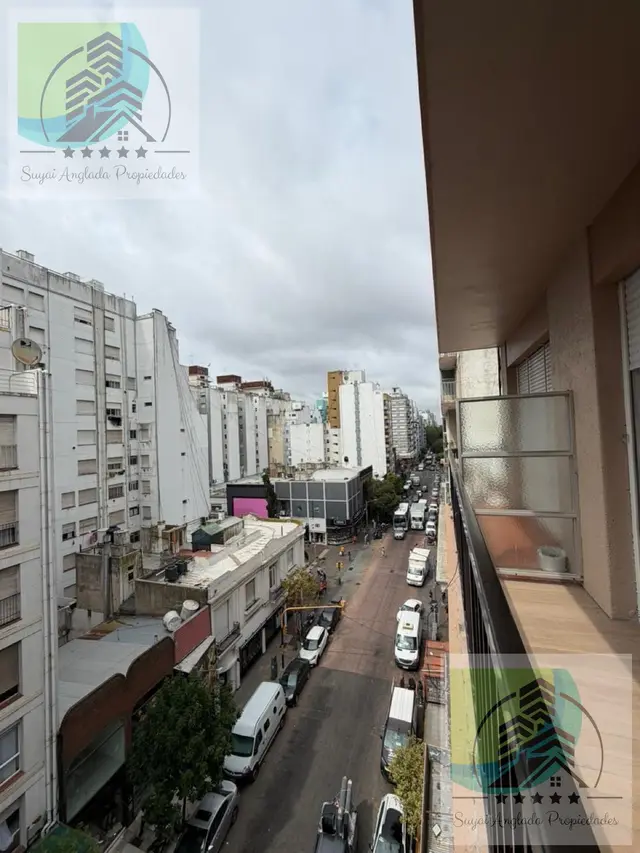 Departamento de 3 ambientes en venta en AREA CENTRO