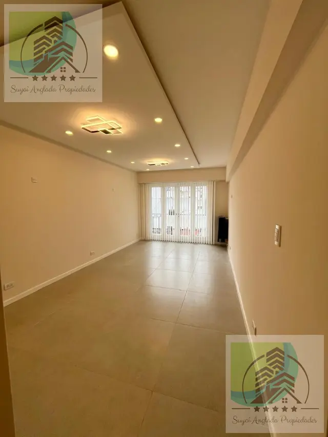 Departamento de 3 ambientes en venta en Centro