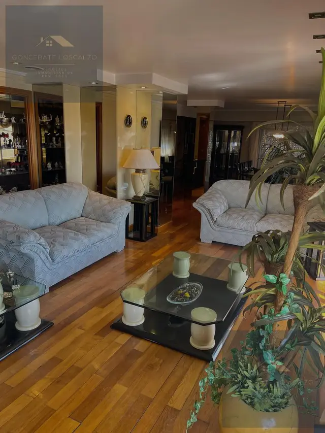 Departamento de 5 ambientes en venta en Centro