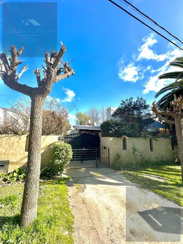 Casa de 1 ambiente en venta en PARQUE MONTEMAR-EL GROSELLAR