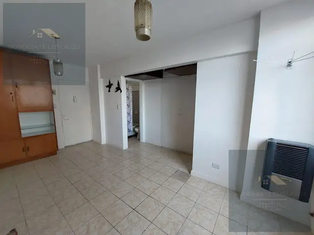 Departamento de 1 ambiente en alquiler en Centro
