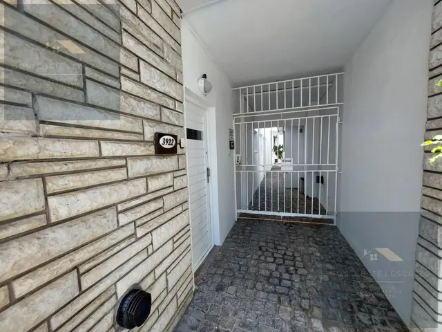 PH de 2 ambientes en venta en SANTA MONICA