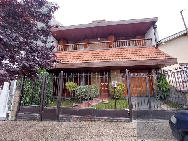 Casa de 3 ambientes en venta en DEL PUERTO