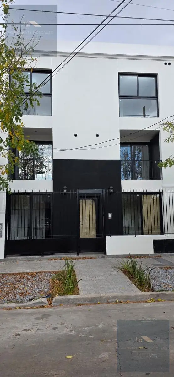 Departamento de 3 ambientes en venta en PARQUE LURO