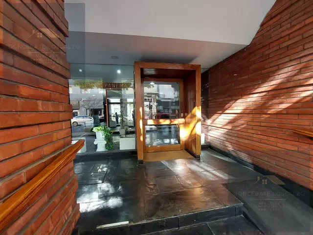 Departamento de 4 ambientes en venta en Centro