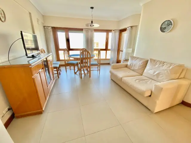 Departamento de 3 ambientes en venta en LA PERLA