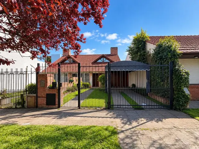 PH de 4 ambientes en venta en VILLA PRIMERA