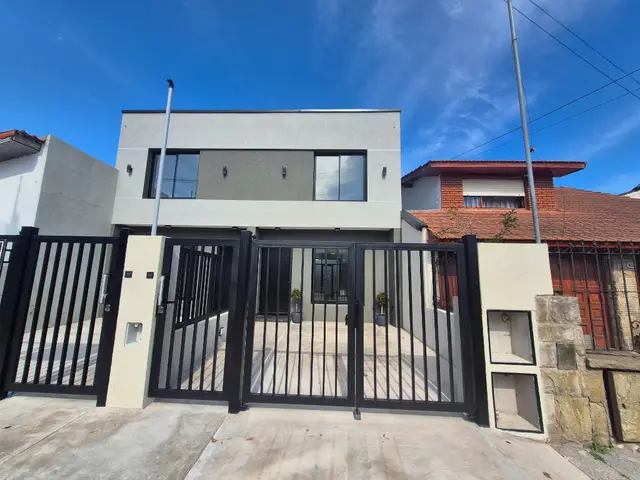 PH de 3 ambientes en venta en VILLA PRIMERA