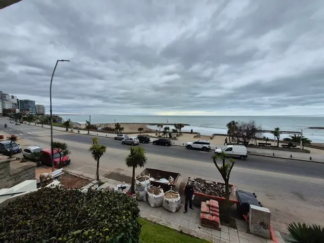 Departamento de 2 ambientes en venta en BOSQUE GRANDE