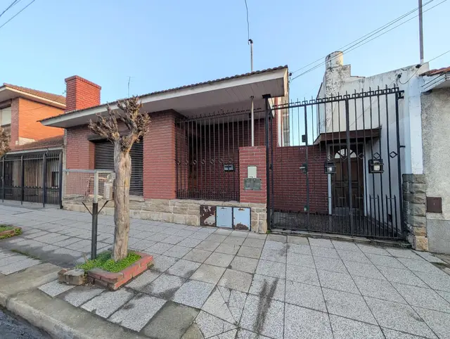 Casa en venta en VILLA LOURDES