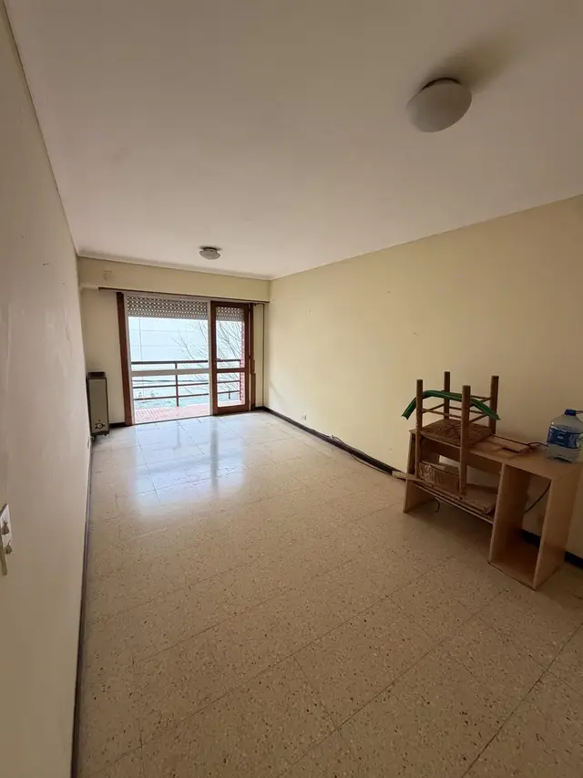 Departamento de 3 ambientes en venta en ESTACION TERMINAL (ALDREY)