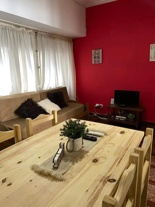 Departamento de 2 ambientes en alquiler temporario en Área Centro