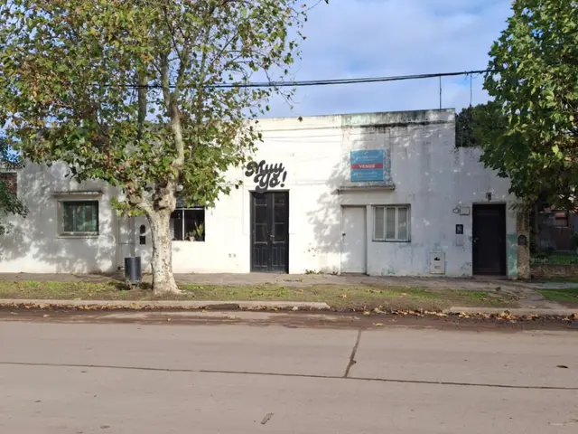 Casa de 7 ambientes en venta en Comandante Nicanor Otamendi