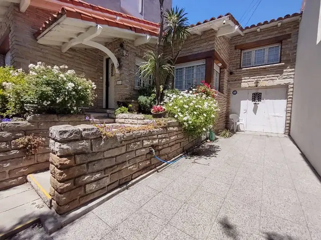 Casa de 4 ambientes en venta en SAN JOSE