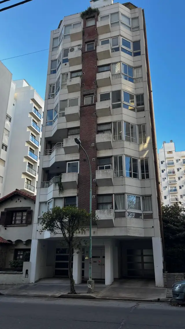 Departamento de 4 ambientes en venta en Centro