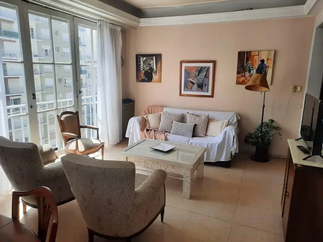 Departamento de 4 ambientes en venta en Centro