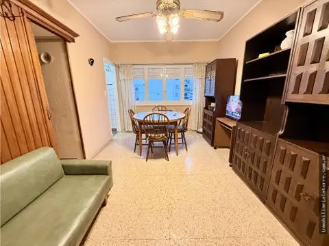 Departamento de 2 ambientes en venta en Centro