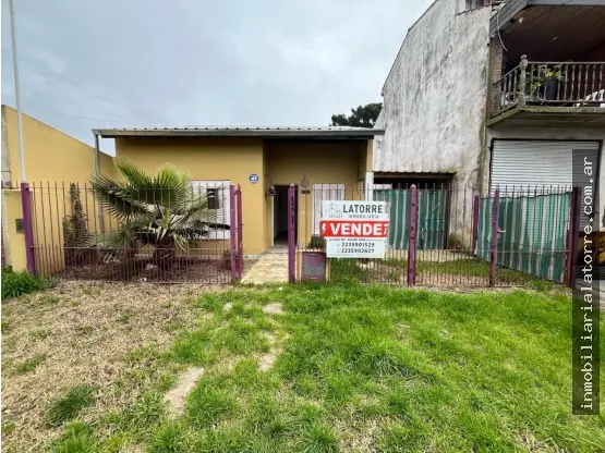 Casa de 2 ambientes en venta en AEROPARQUE