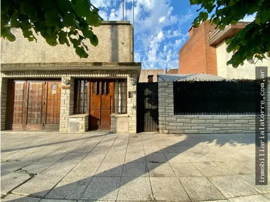 Casa de 3 ambientes en venta en RIVADAVIA BERNARDINO