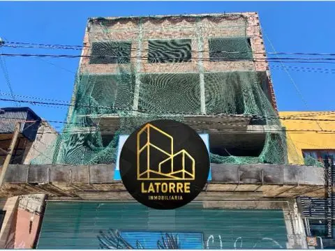 Local de 4 ambientes en venta en LOS PINARES