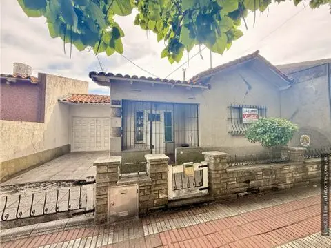 Casa de 3 ambientes en venta en VILLA PRIMERA