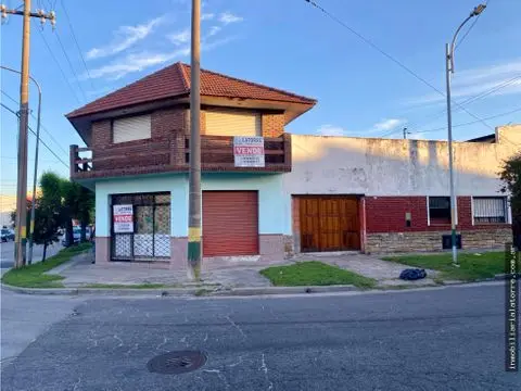 Local de 4 ambientes en venta en PERALTA RAMOS OESTE
