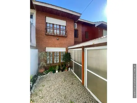 PH de 3 ambientes en venta en Parque Luro
