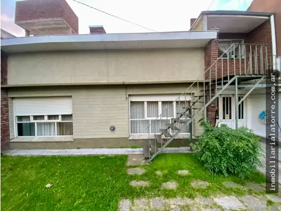 Departamento de 3 ambientes en venta en VILLA PRIMERA