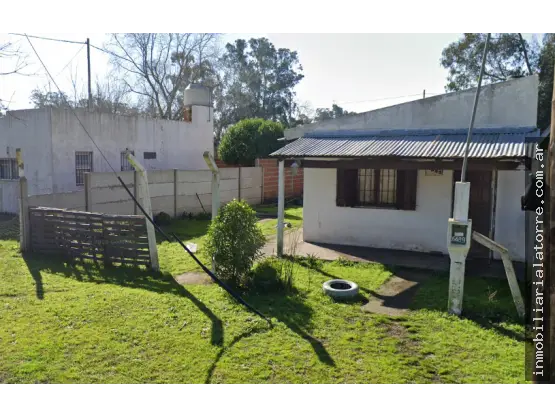 Casa de 3 ambientes en venta en PARQUE CAMET