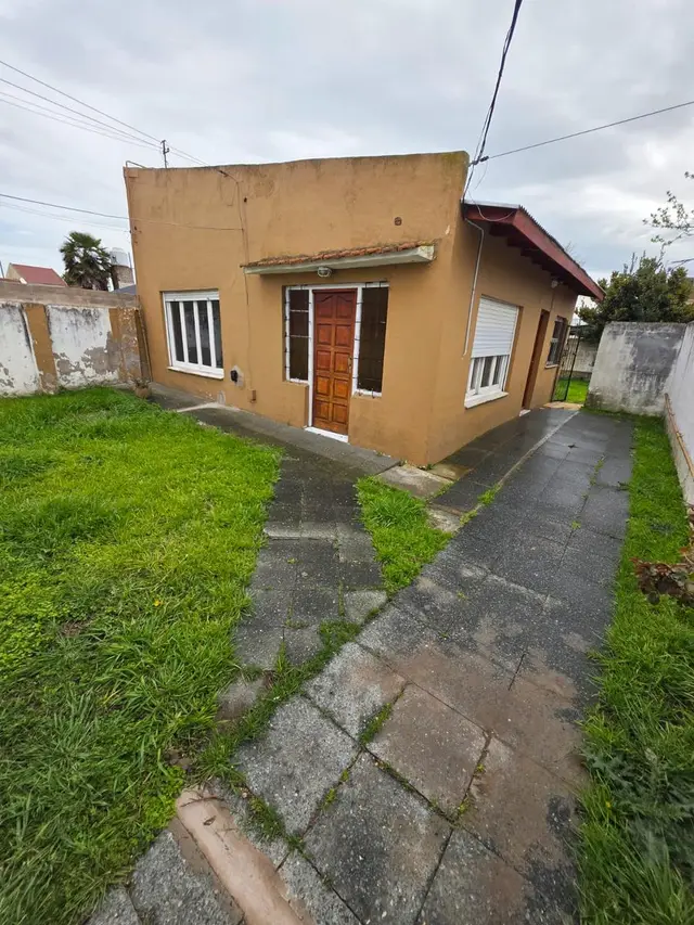Casa en alquiler en SAN CAYETANO