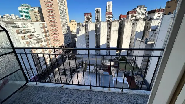 Departamento de 2 ambientes en venta en Centro